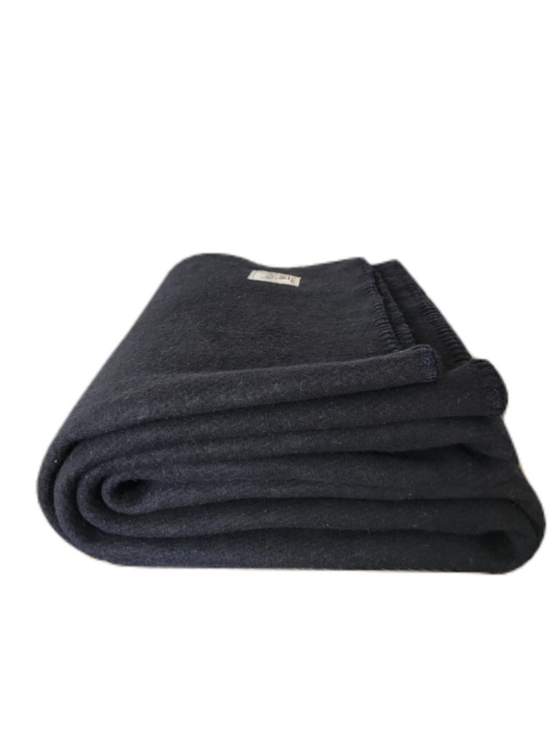 Rugged Navy Blue Wool Blanket - Woolly Mammoth Woolen Company